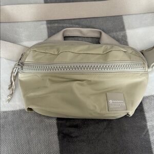LULULEMON All day essentials belt bag